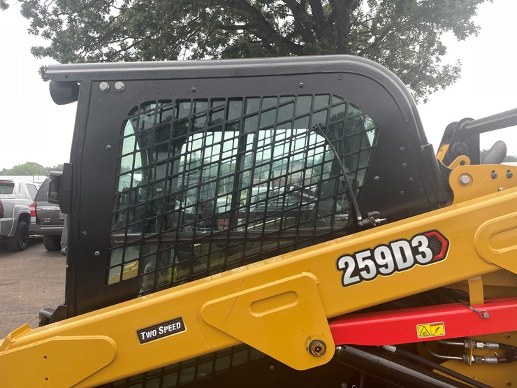 2019-caterpillar-259d3-image-25