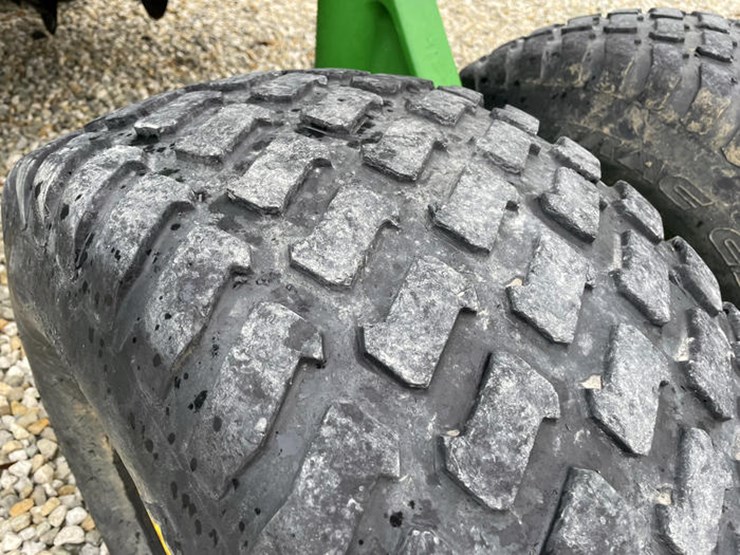 2017-john-deere-1990-image-21