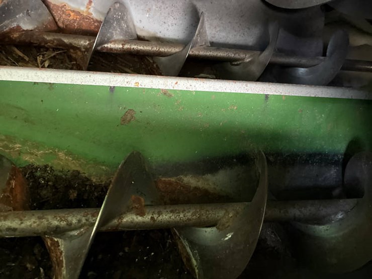 2014-john-deere-s690-image-60