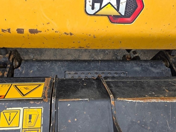 2020-caterpillar-299d3-xe-image-38
