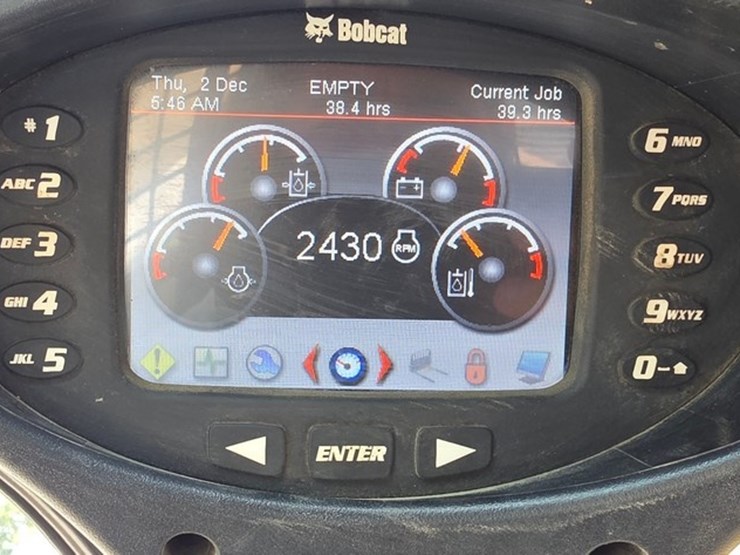 2018-bobcat-t870-image-70