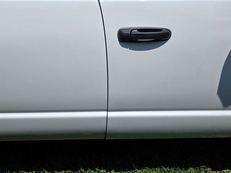 2006-dodge-ram-3500-image-31