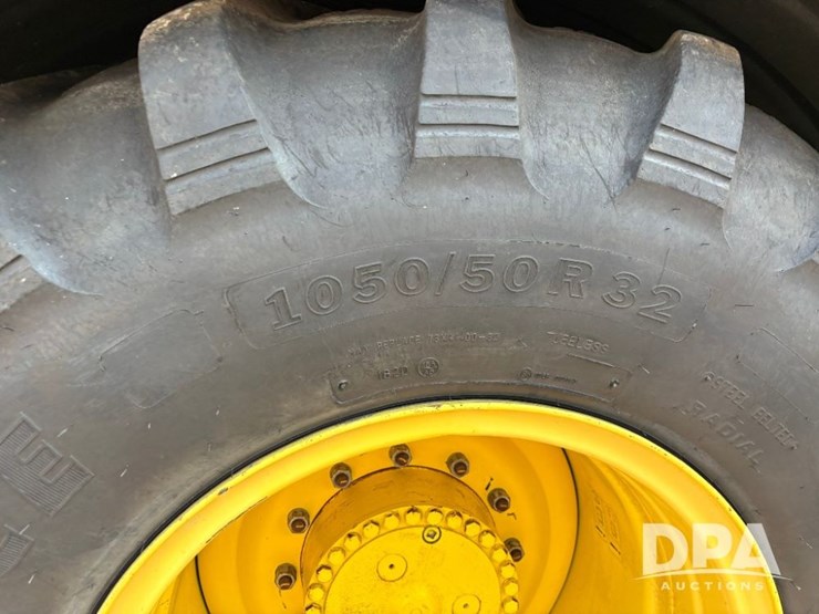 2019-john-deere-f4365-image-65