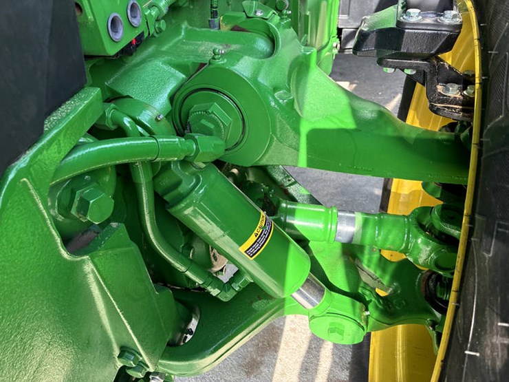 2022-john-deere-8r-310-image-50