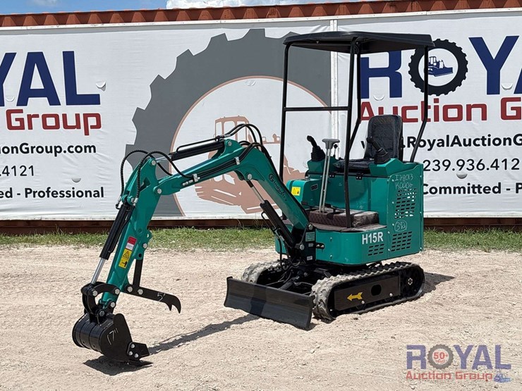 unused-2025-cfg-h15r-mini-excavator-image-1