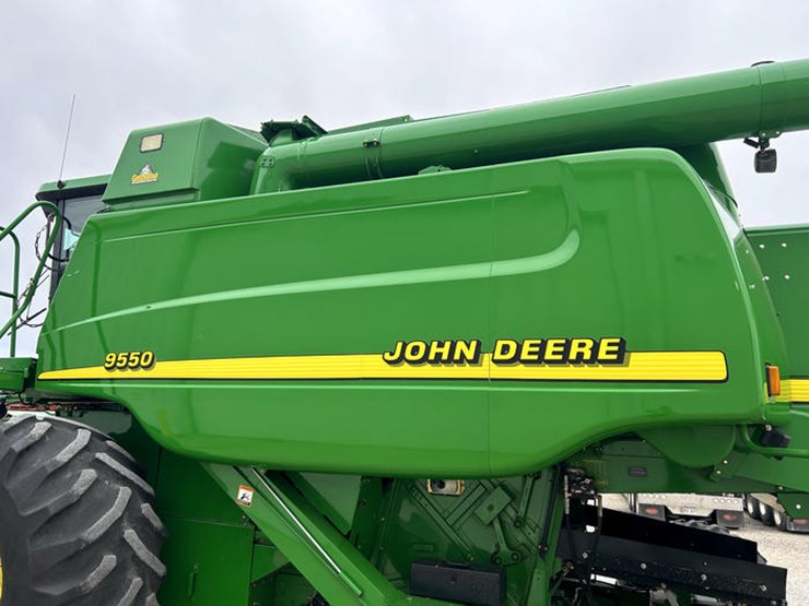 2001-john-deere-9550-image-18