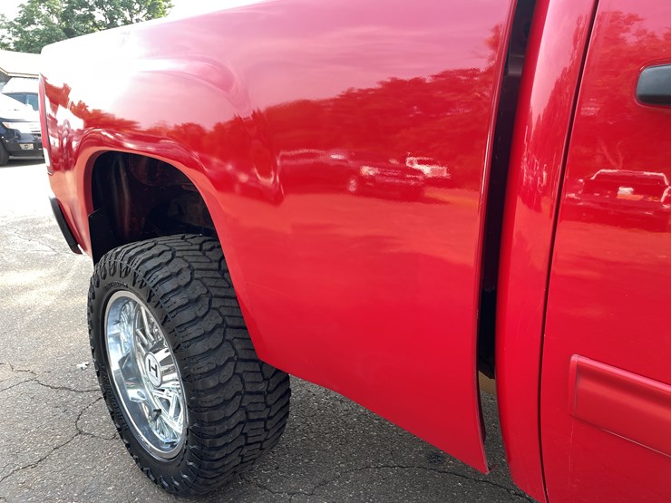 2012-gmc-2500-image-37