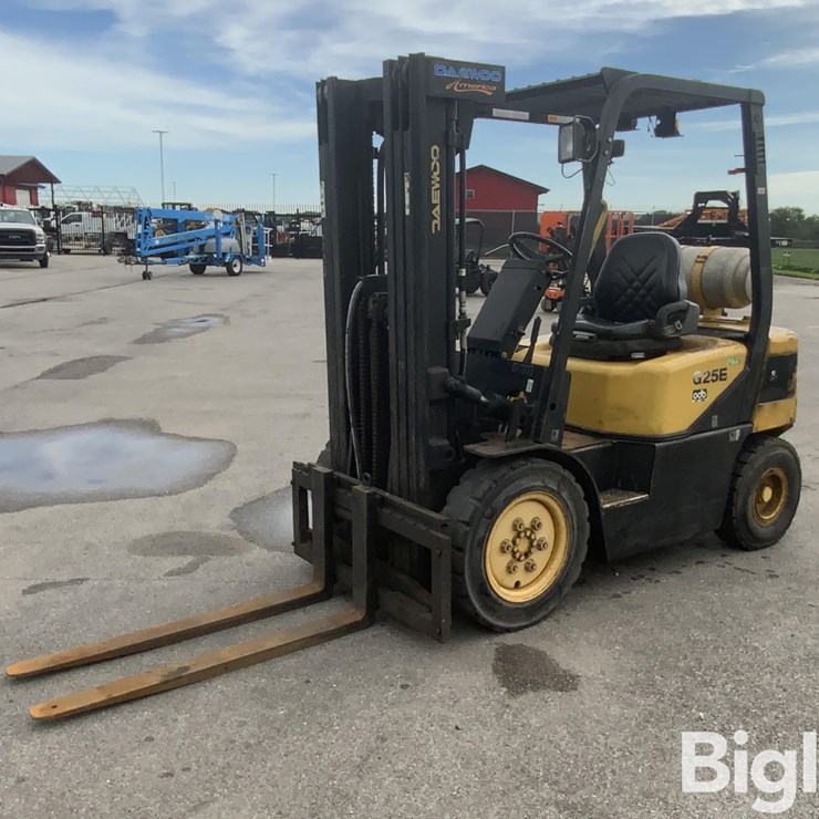 2016 DAEWOO G25E