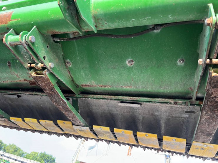 2011-john-deere-635f-image-19