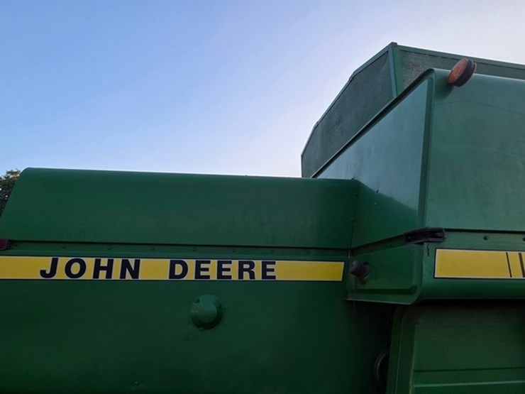 john-deere-4420-image-28