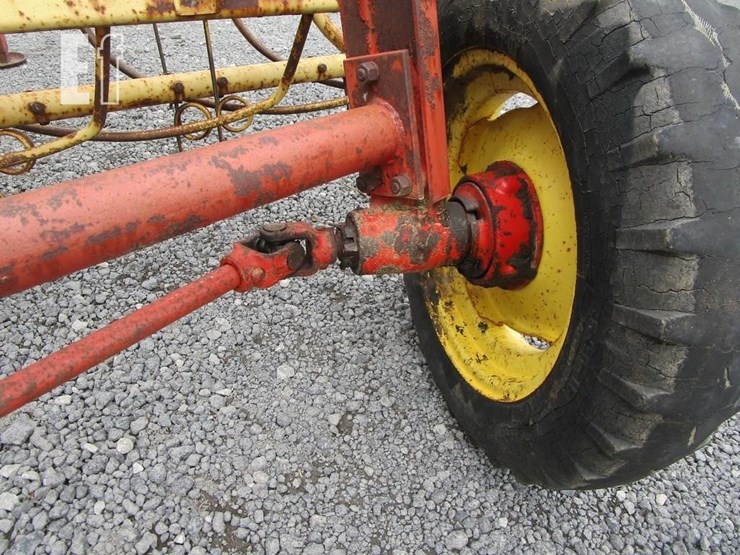 new-holland-256-image-6