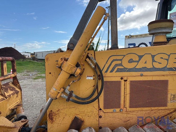case-1150g-crawler-tractor-dozer-image-18