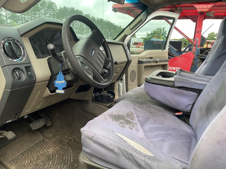 2009-ford-f350-xlt-image-34