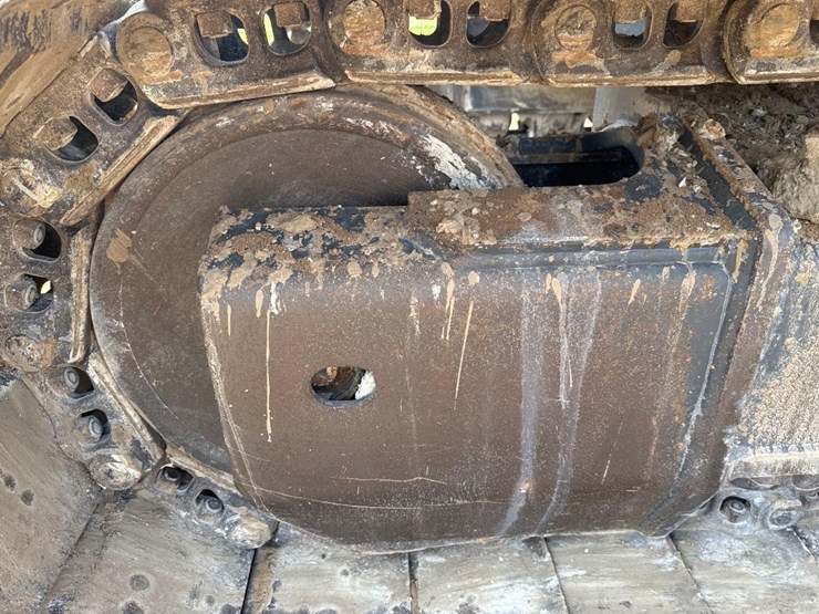 2023-komatsu-pc360-lc-11-image-12