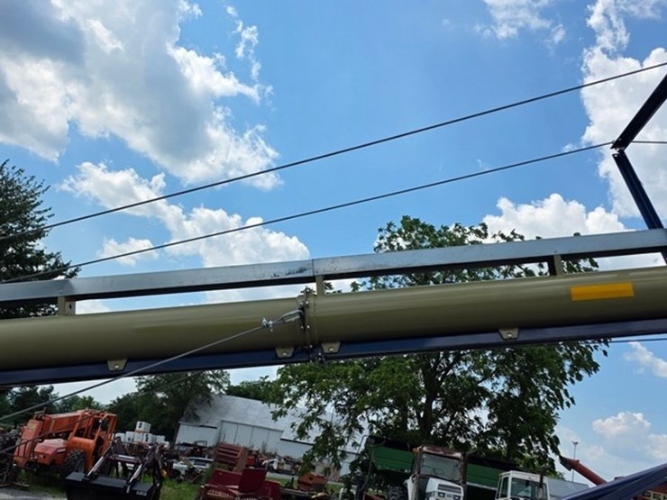 new-harvest-t852-8"x52'-transport-auger-image-25