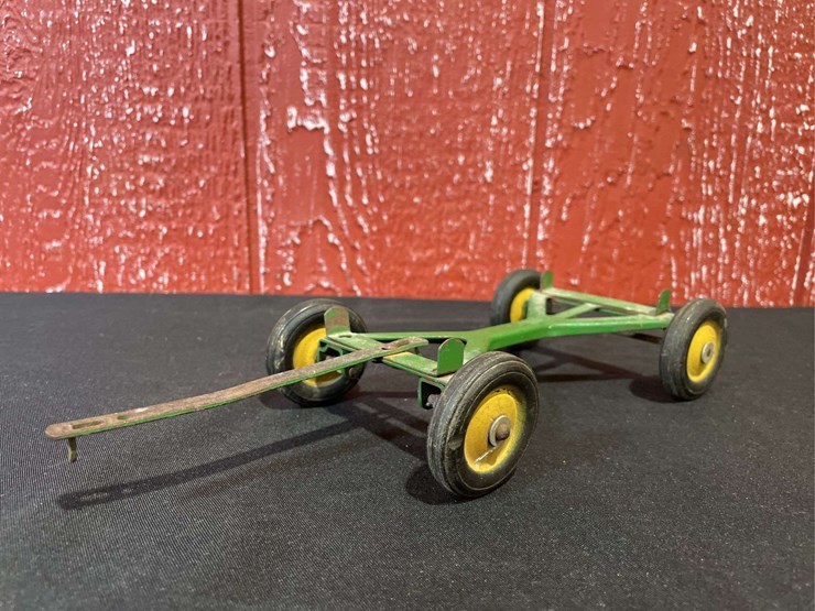 john-deere-16-image-2