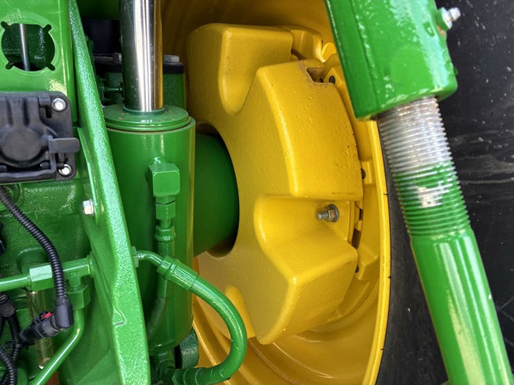 2022-john-deere-8r-310-image-67