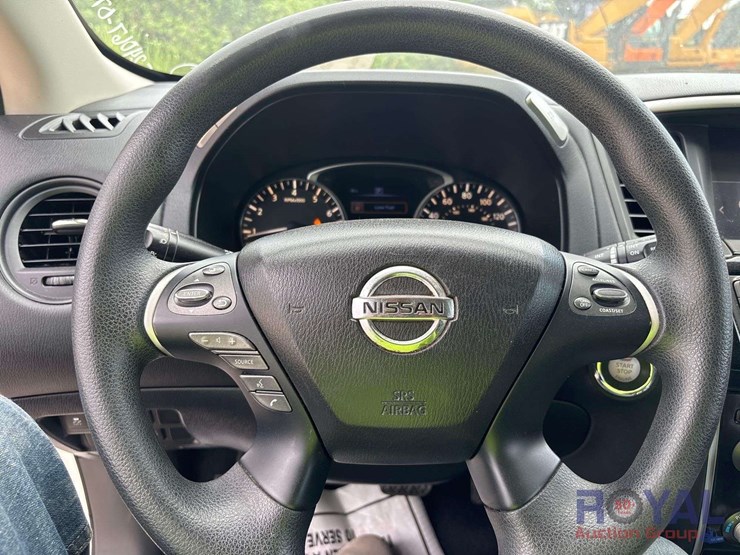 2017-nissan-pathfinder-image-9