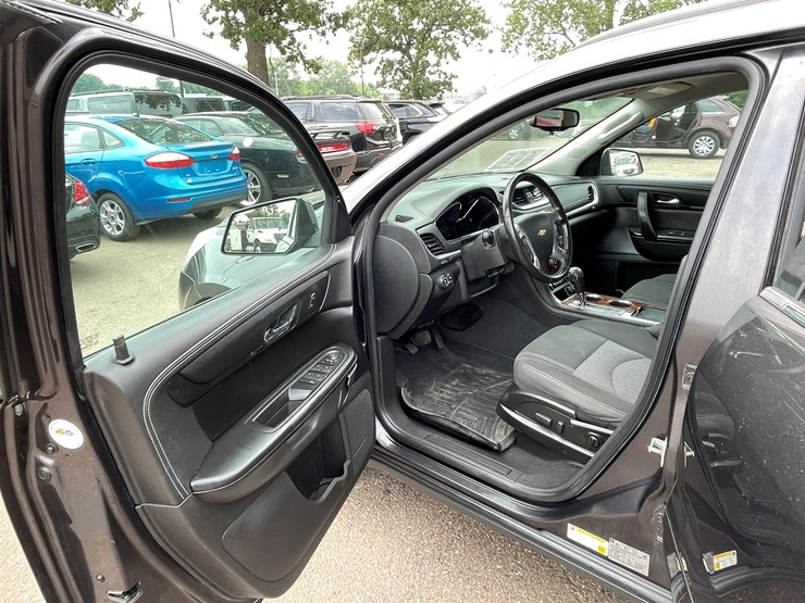 2014-chevrolet-traverse-image-50
