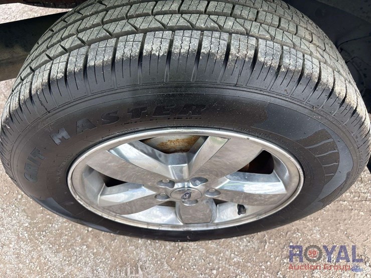 2012-ford-escape-image-23