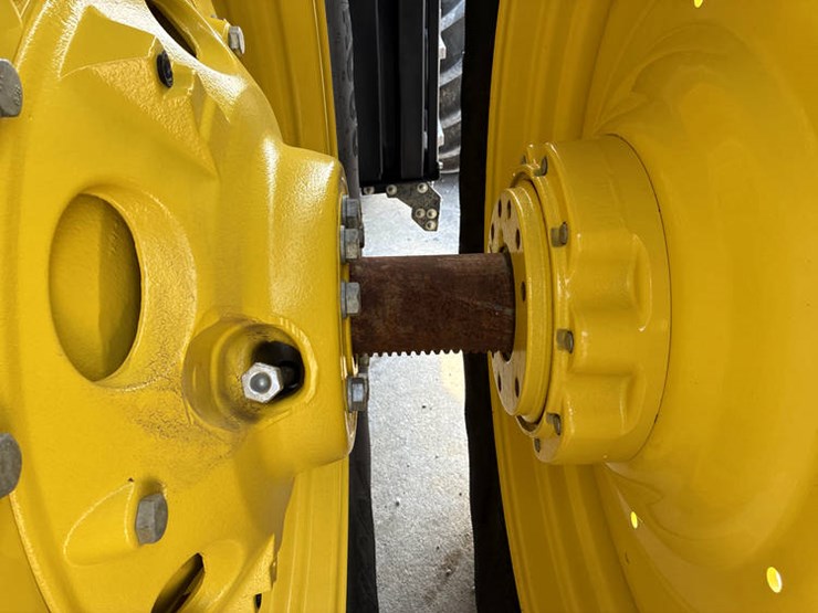 2022-john-deere-8r-310-image-66