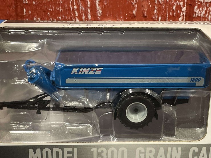 kinze-1300-image-2