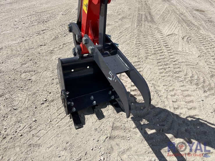 unused-2025-cfg-mx15rx-mini-excavator-image-7