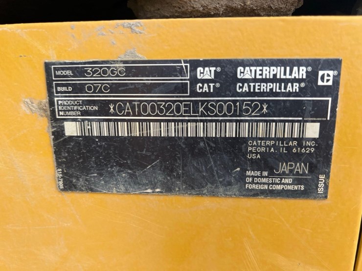 caterpillar-320gc-image-16