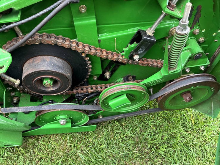 2010-john-deere-635f-image-8