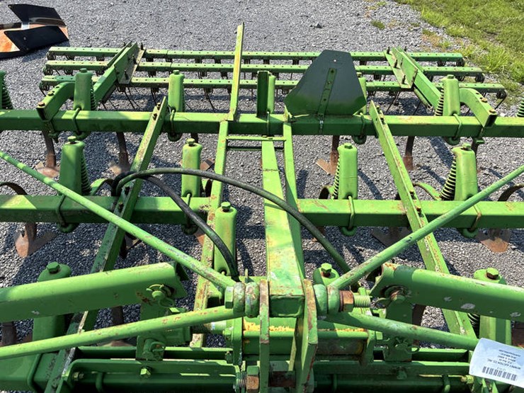 john-deere-1100-image-5