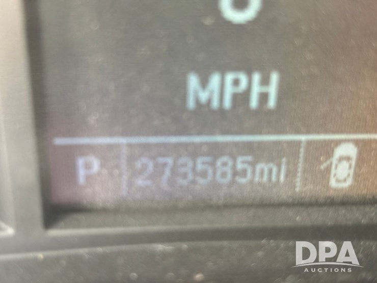 2015-chevrolet-2500hd-image-77