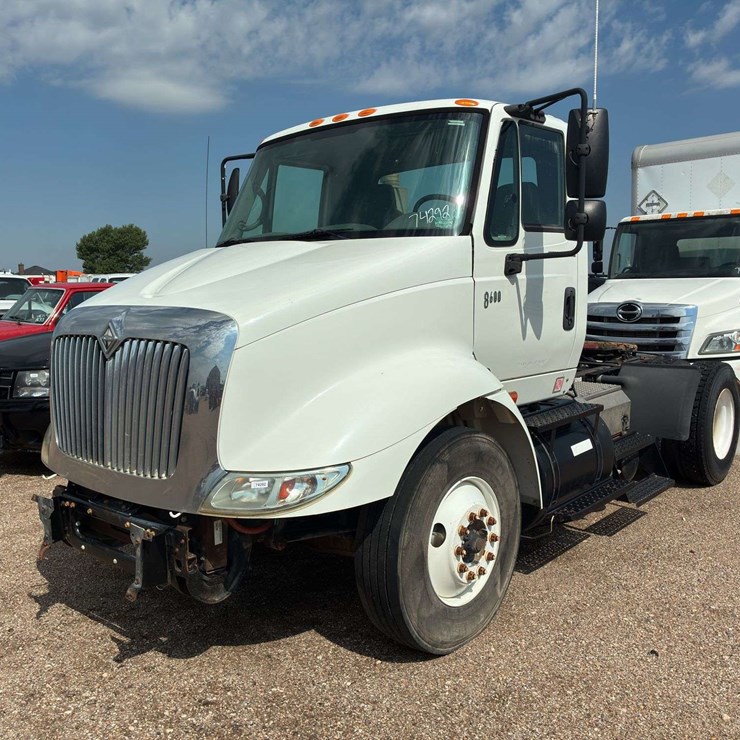 2007 INTERNATIONAL 8600