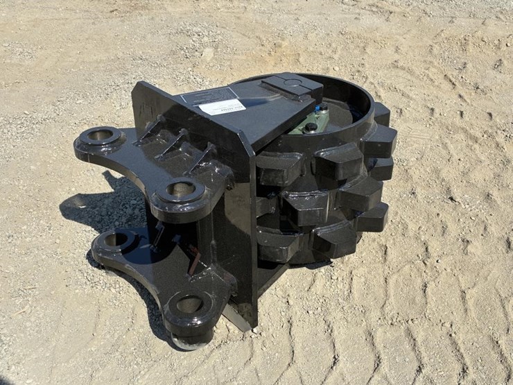 caterpillar-307-image-3