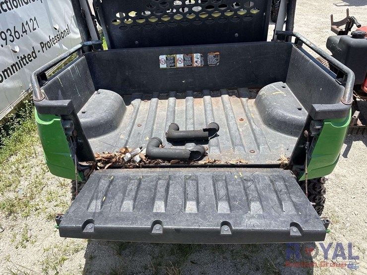 john-deere-gator-image-9