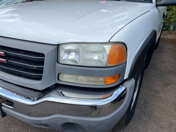 2006-gmc-1500-image-9