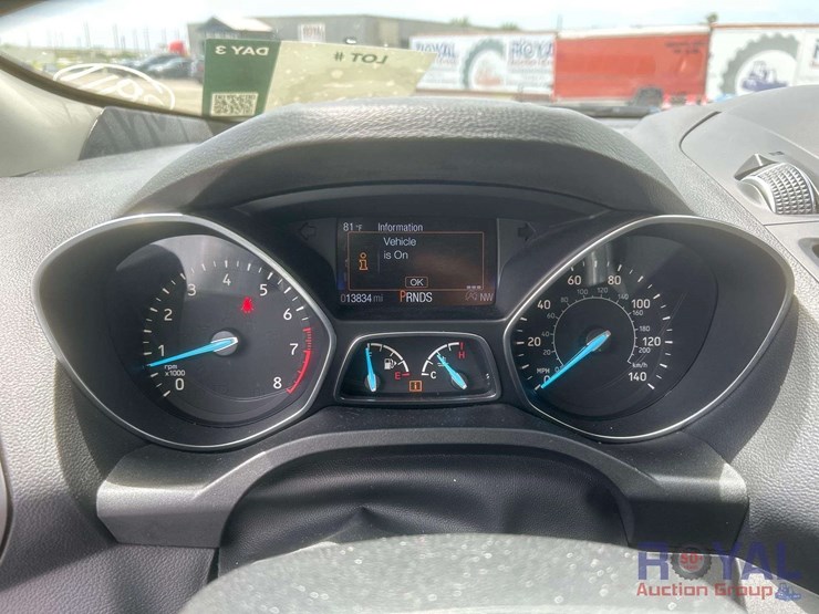 2018-ford-escape-se-image-16