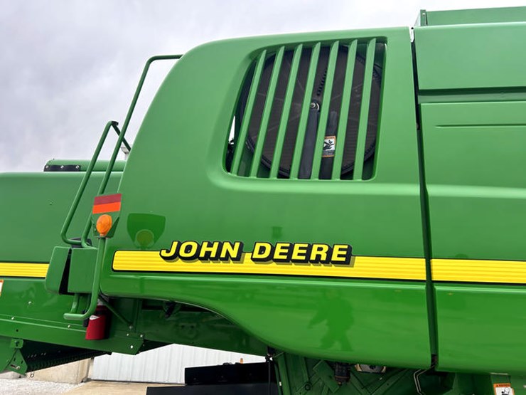 2001-john-deere-9550-image-13