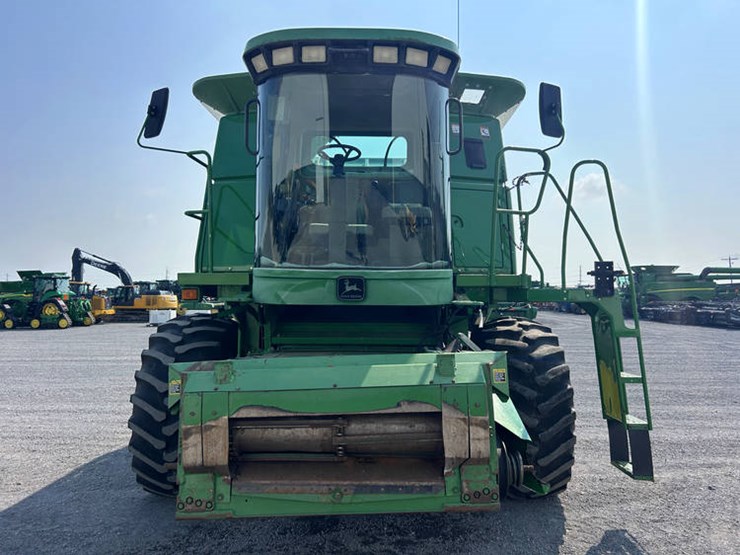 2001-john-deere-9750-image-10