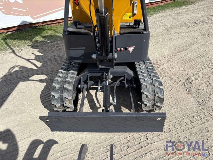 unused-2025-cfg-mx12rx-mini-excavator-image-6