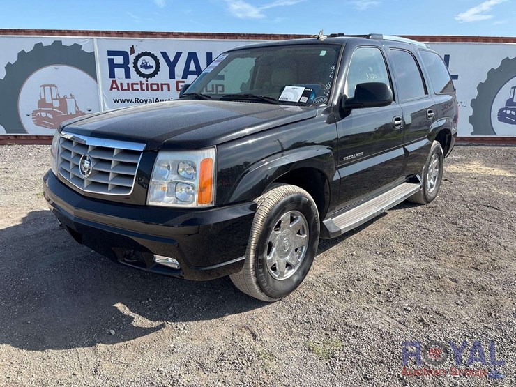 2006-cadillac-escalade-image-1