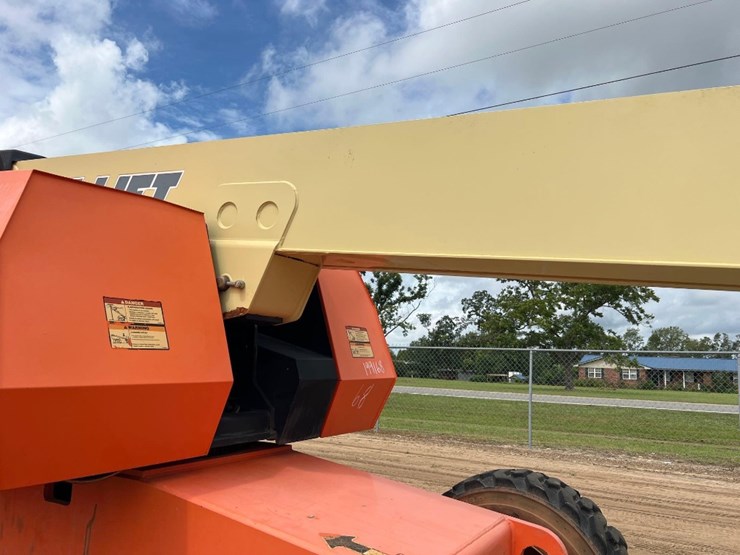 2005-jlg-660sj-image-18