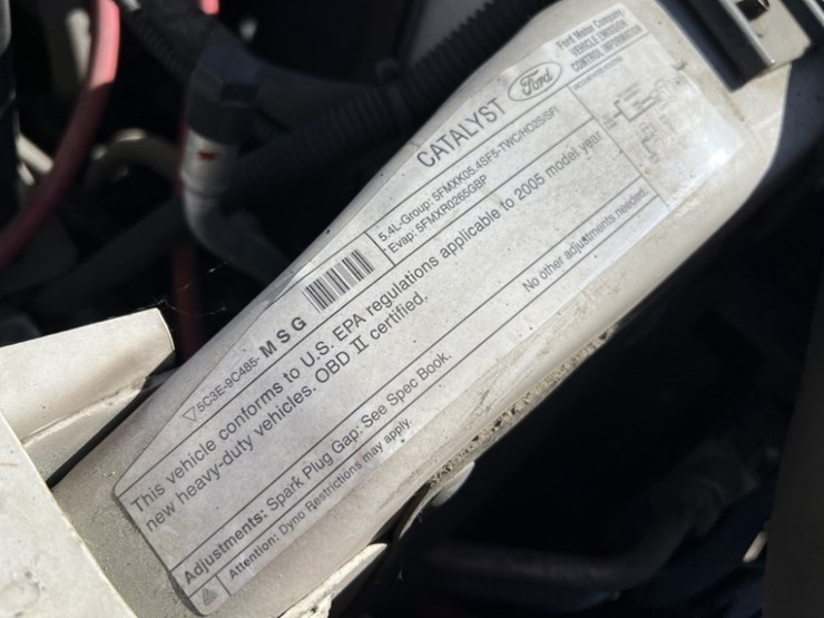 2005-ford-f250-image-13