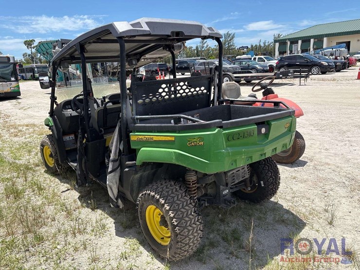 john-deere-gator-image-4
