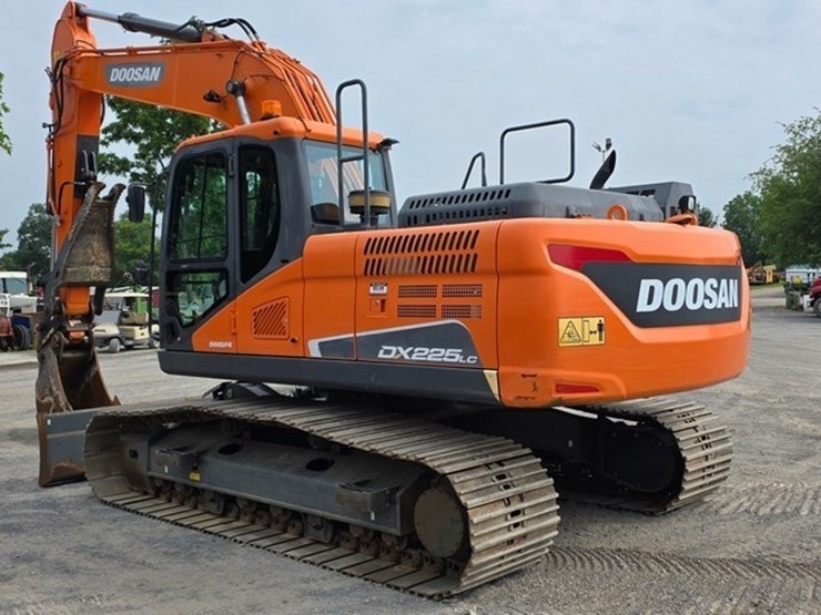 2019-doosan-dx225-lc-5-image-4