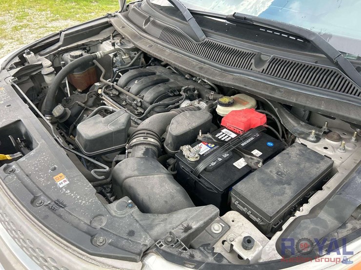 2013-ford-explorer-image-8