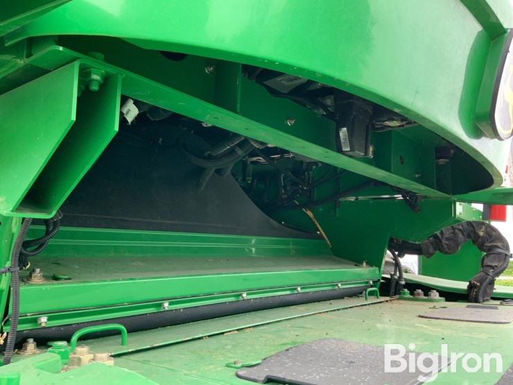 2010-john-deere-9670-sts-image-19
