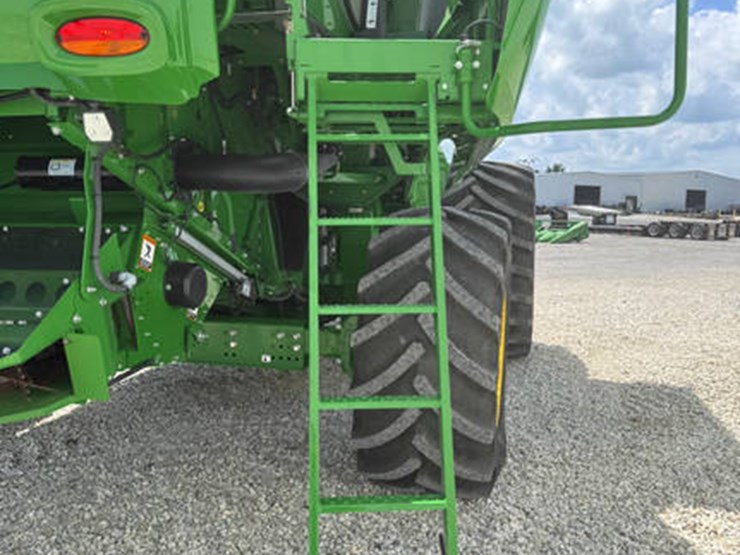 2022-john-deere-s780-image-57