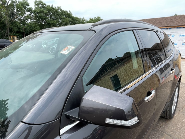 2014-chevrolet-traverse-image-15