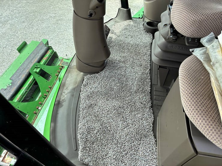 2017-john-deere-s680-image-114