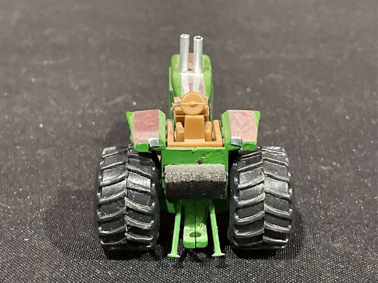 john-deere-64-image-4